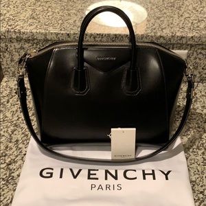 Givenchy Antigona Tote